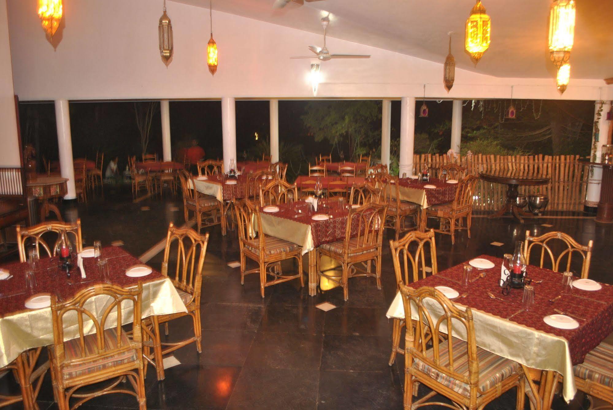 Eagle Ridge Resort Bengalúr Exteriér fotografie